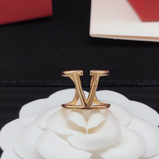 Valentino Ring