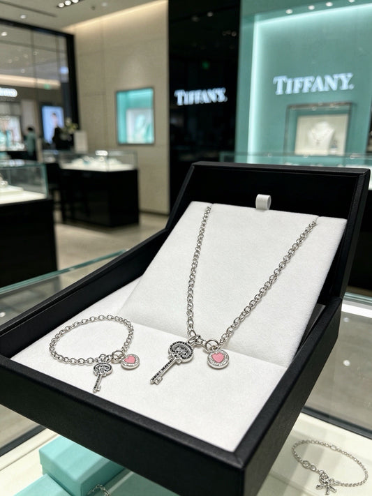 Tiffany & Co. Vintage-Finish Necklace
