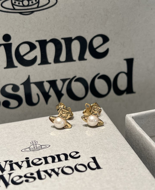 Vivienne Westwood Pearl Jewelry Set