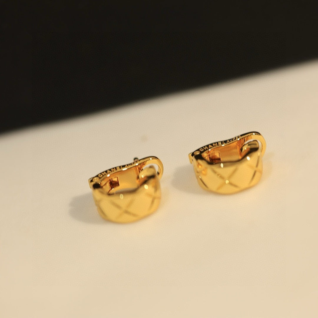 Chanel Beige Earrings