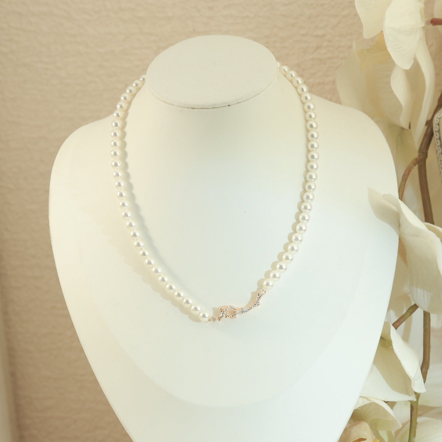 Dior Pearl Necklace