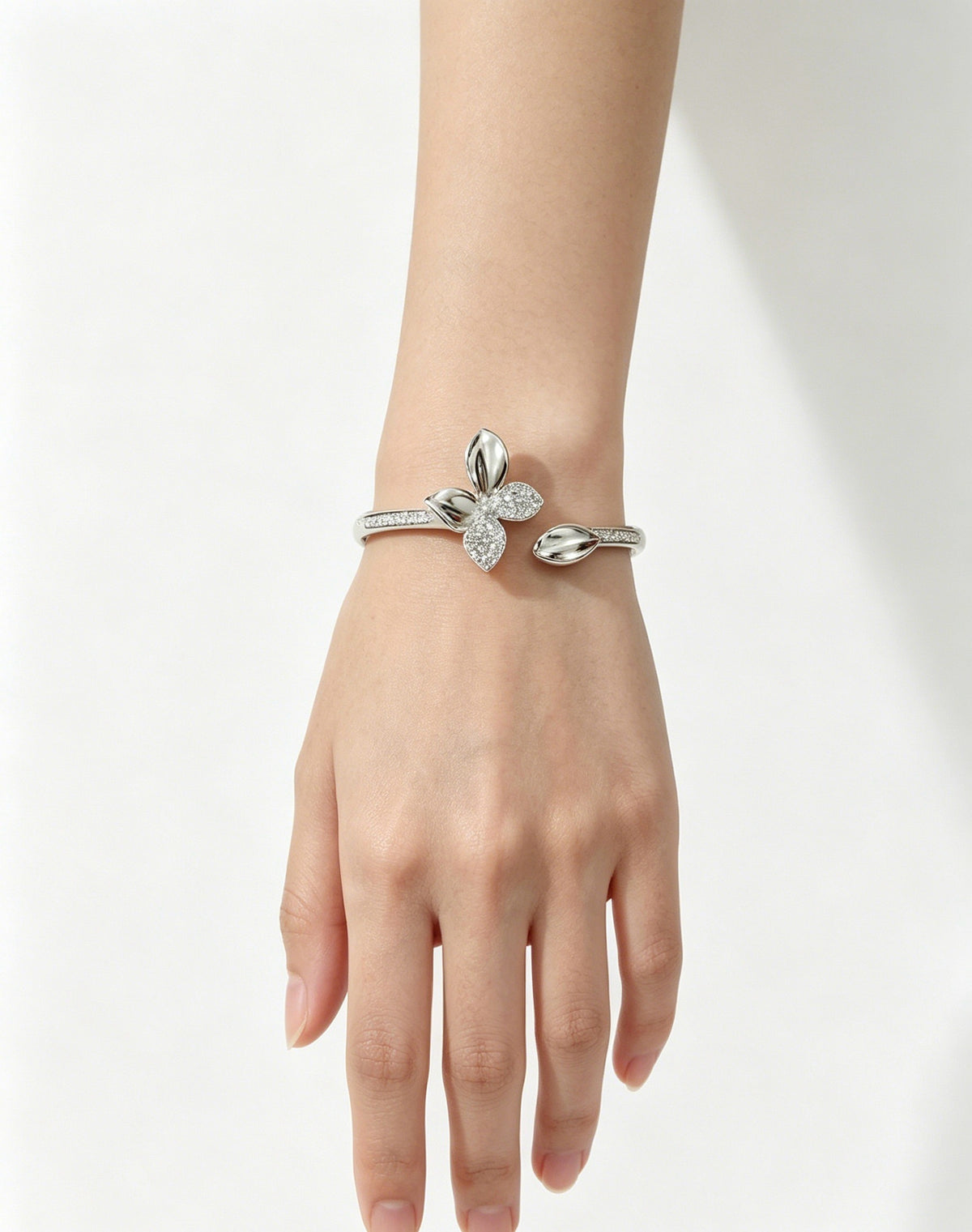 Van Cleef & Arpels Clover Bracelet