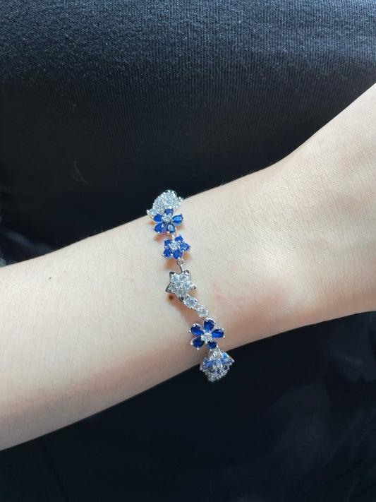 Van Cleef & Arpels Clover Bracelet