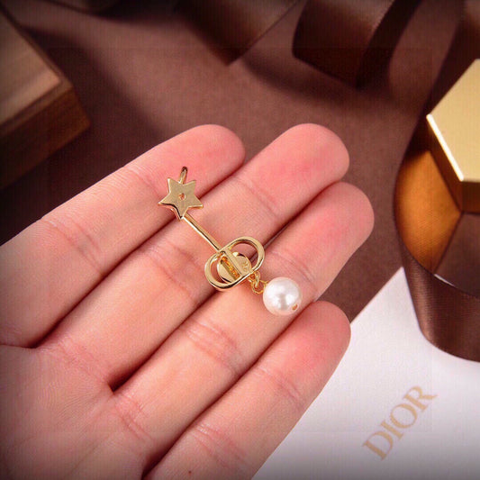 Dior Star Earrings