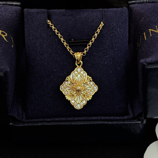 Harry Winston White Brass Necklace