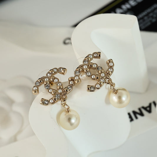 Chanel White Pearl Earrings