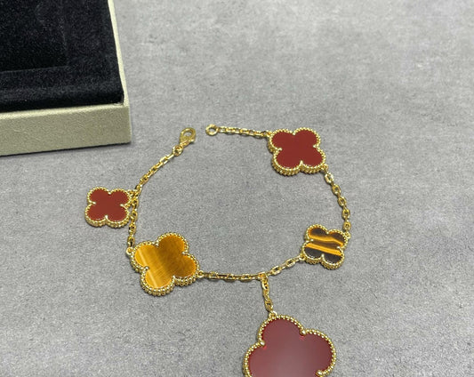 Van Cleef & Arpels Clover Bracelet