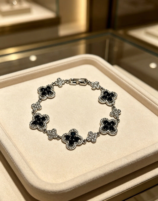 Van Cleef & Arpels Clover Bracelet