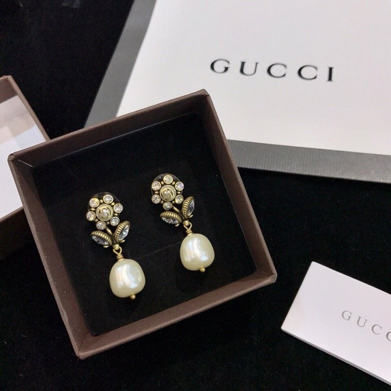 Gucci Sterling Silver Pearl Earrings