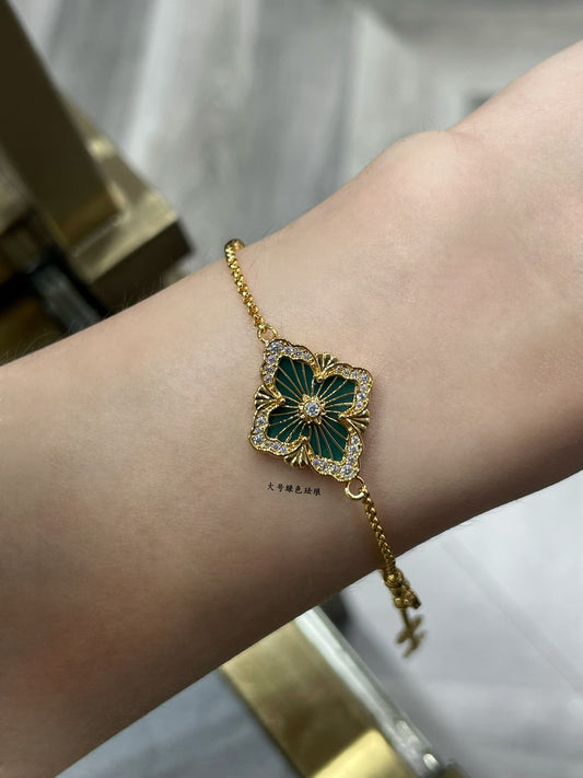 Buccellati Clover Bracelet