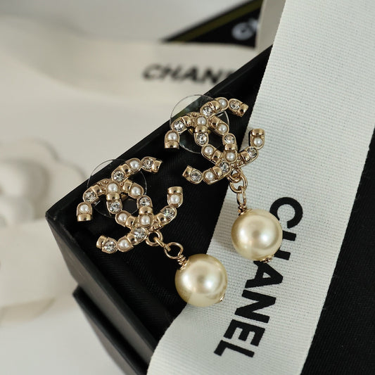 Chanel White Pearl Earrings