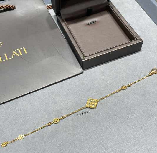 Buccellati Clover Bracelet