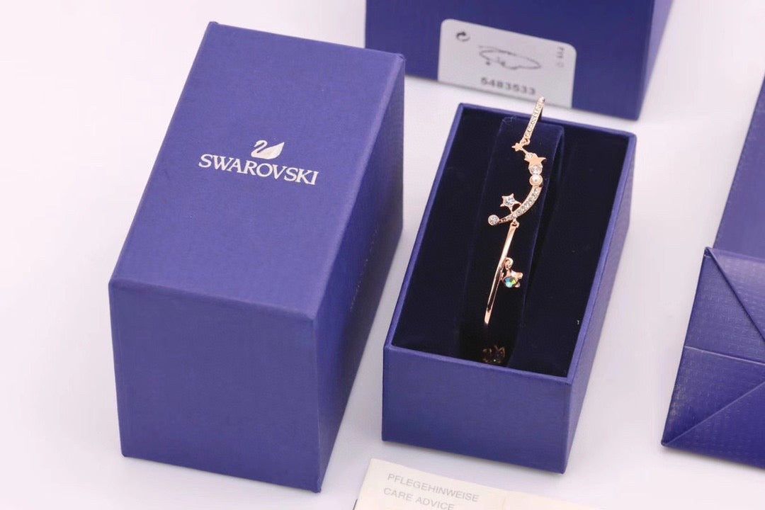 Swarovski Dark Navy Star Bracelet