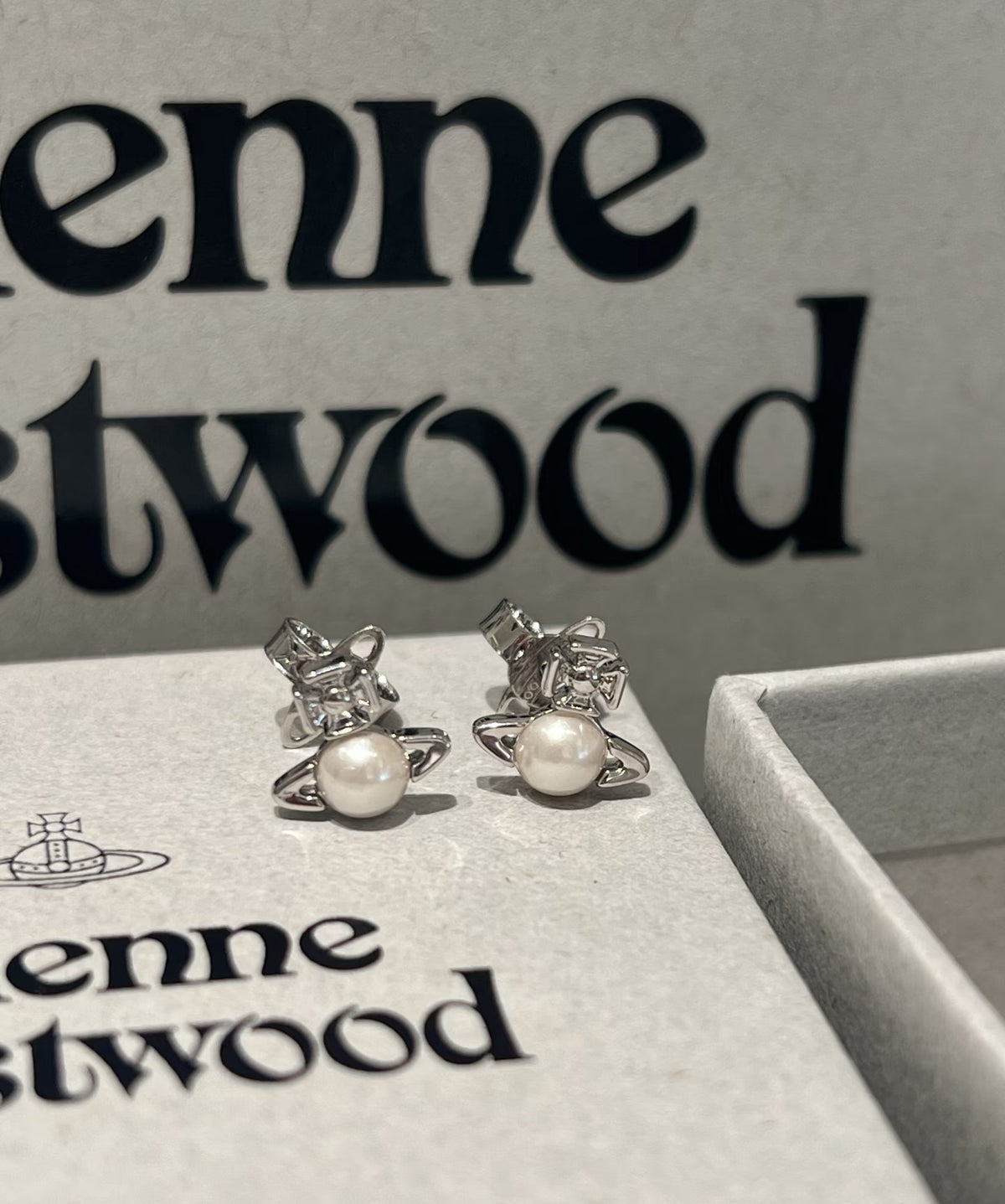 Vivienne Westwood Pearl Jewelry Set