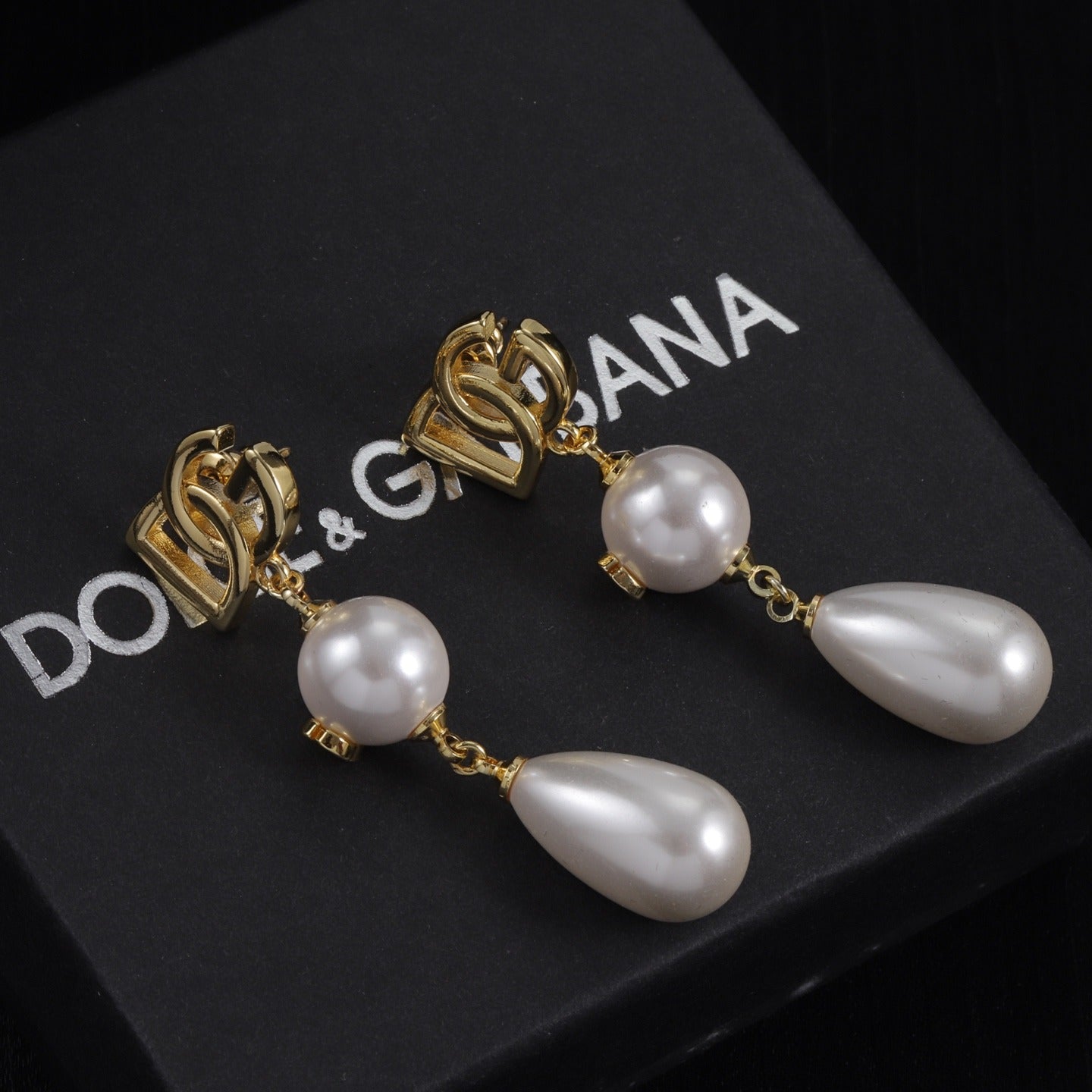 Dolce & Gabbana Earrings