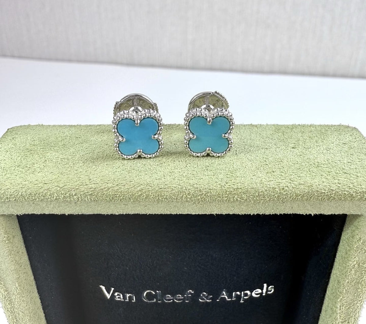 Van Cleef & Arpels Clover Earrings
