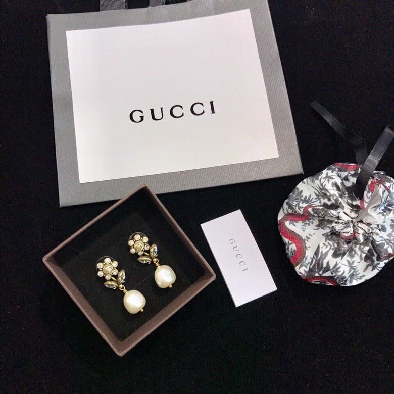 Gucci Sterling Silver Pearl Earrings