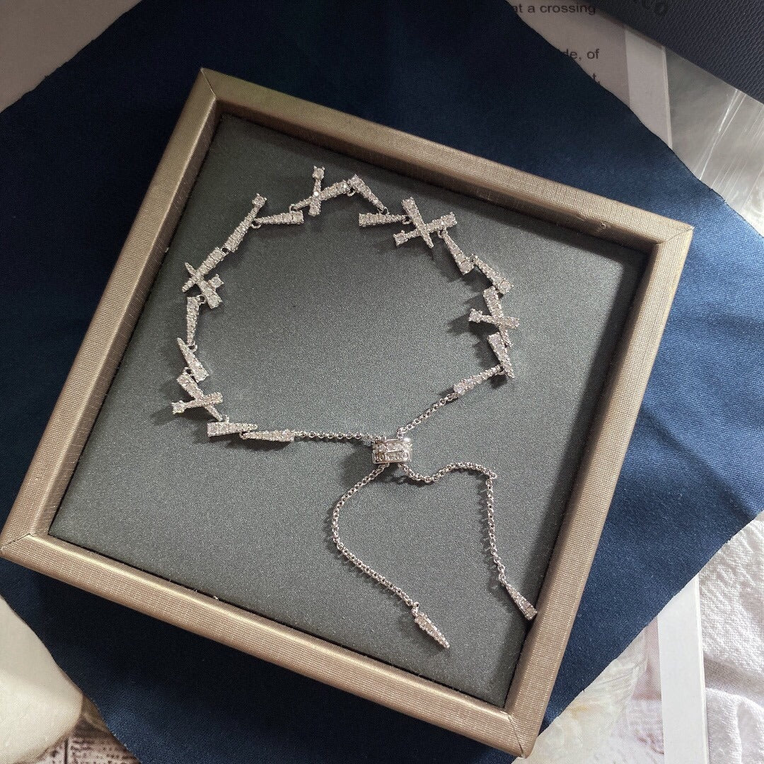 APM Monaco Heart Bracelet