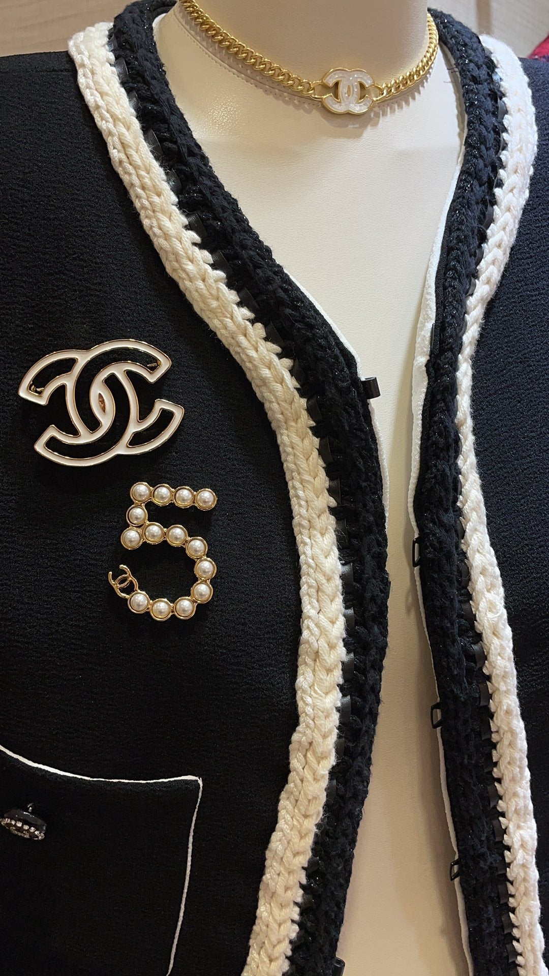 Chanel White Chain Necklace