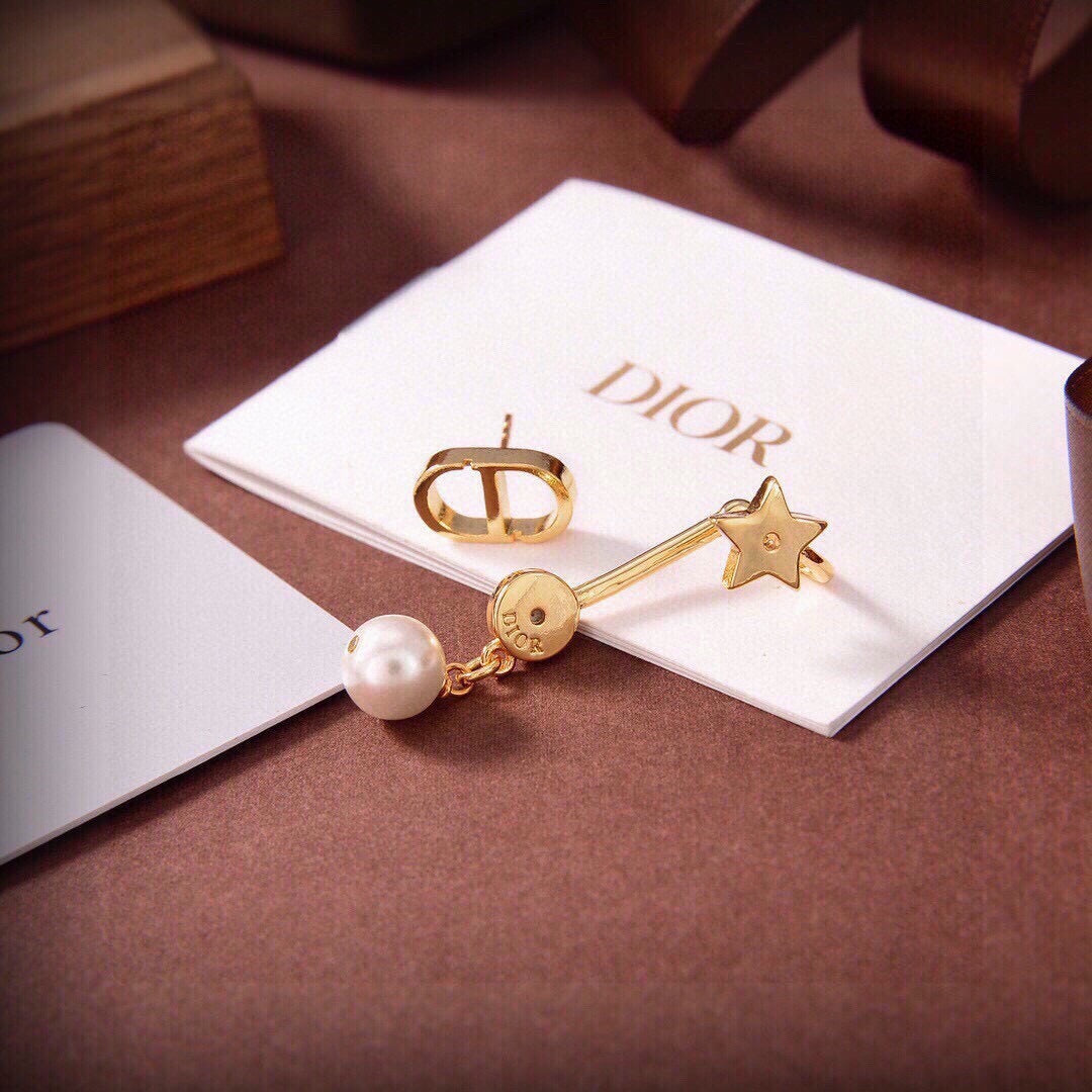 Dior Star Earrings