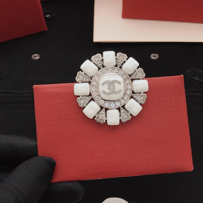 Unbranded White Round Brooch