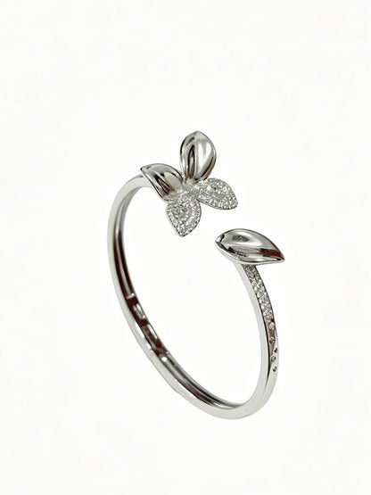 Van Cleef & Arpels Clover Bracelet