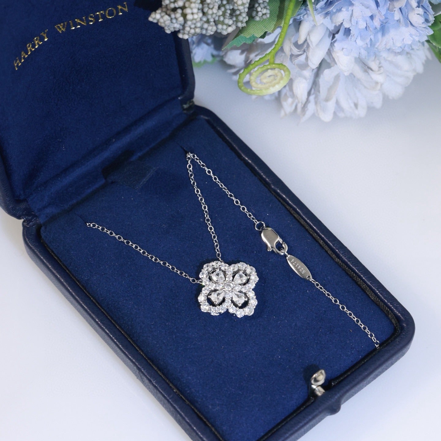 Harry Winston Gold Clover Necklace