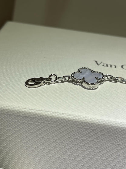 Van Cleef & Arpels Gold Necklace