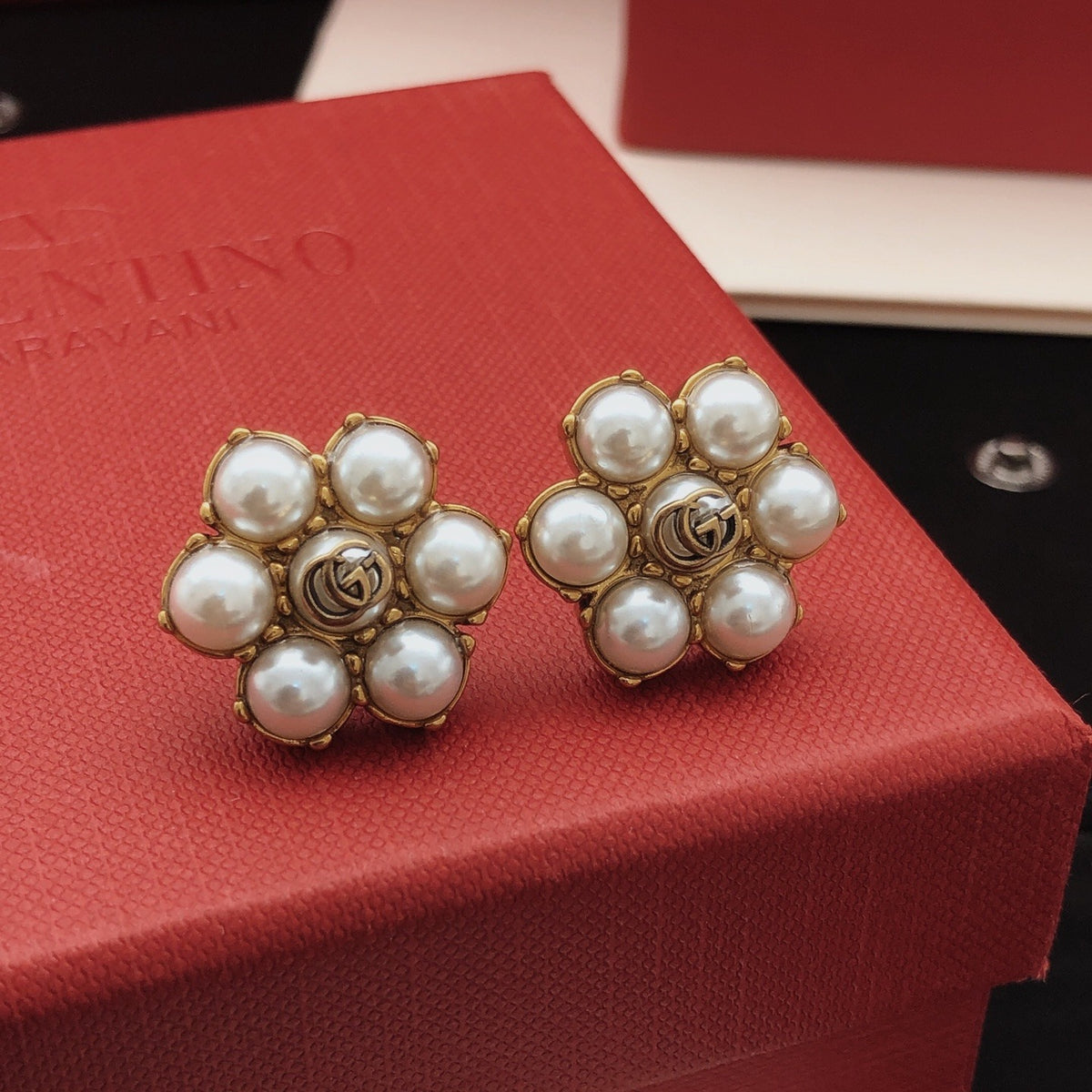 Gucci Gold Brass Floral Earrings