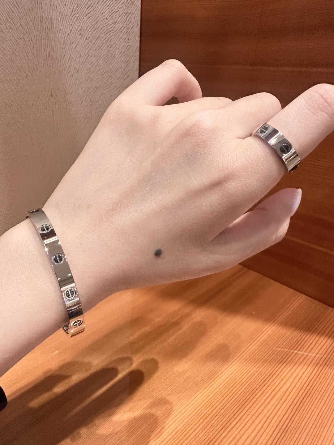 Cartier Ring