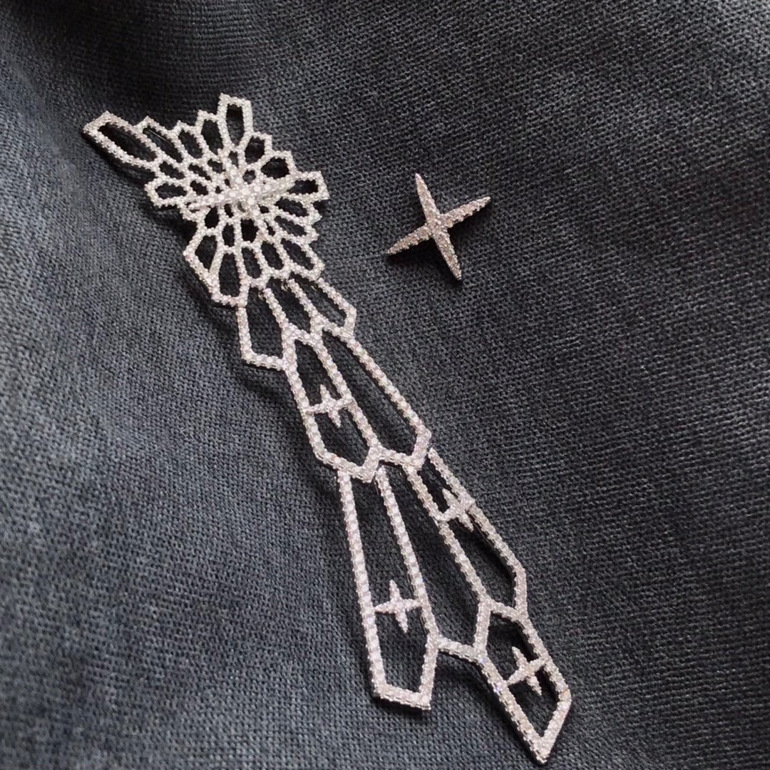 APM Monaco White Star Earrings