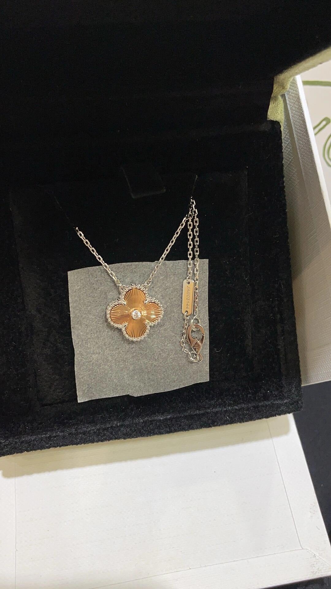 Van Cleef & Arpels Necklace