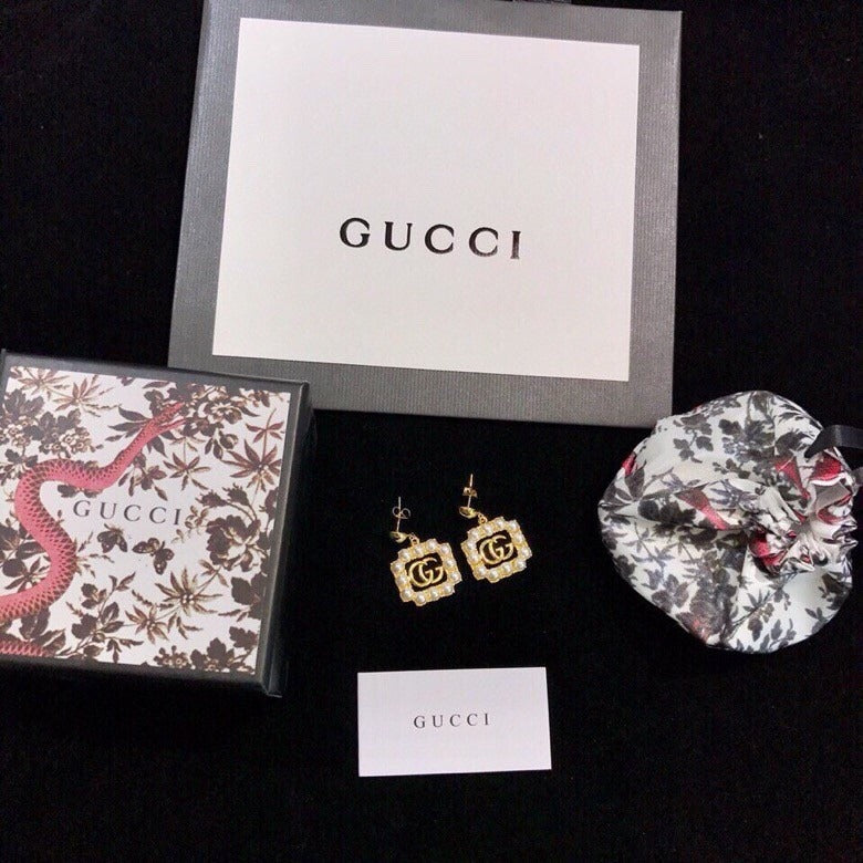 Gucci Sterling Silver Pearl Earrings