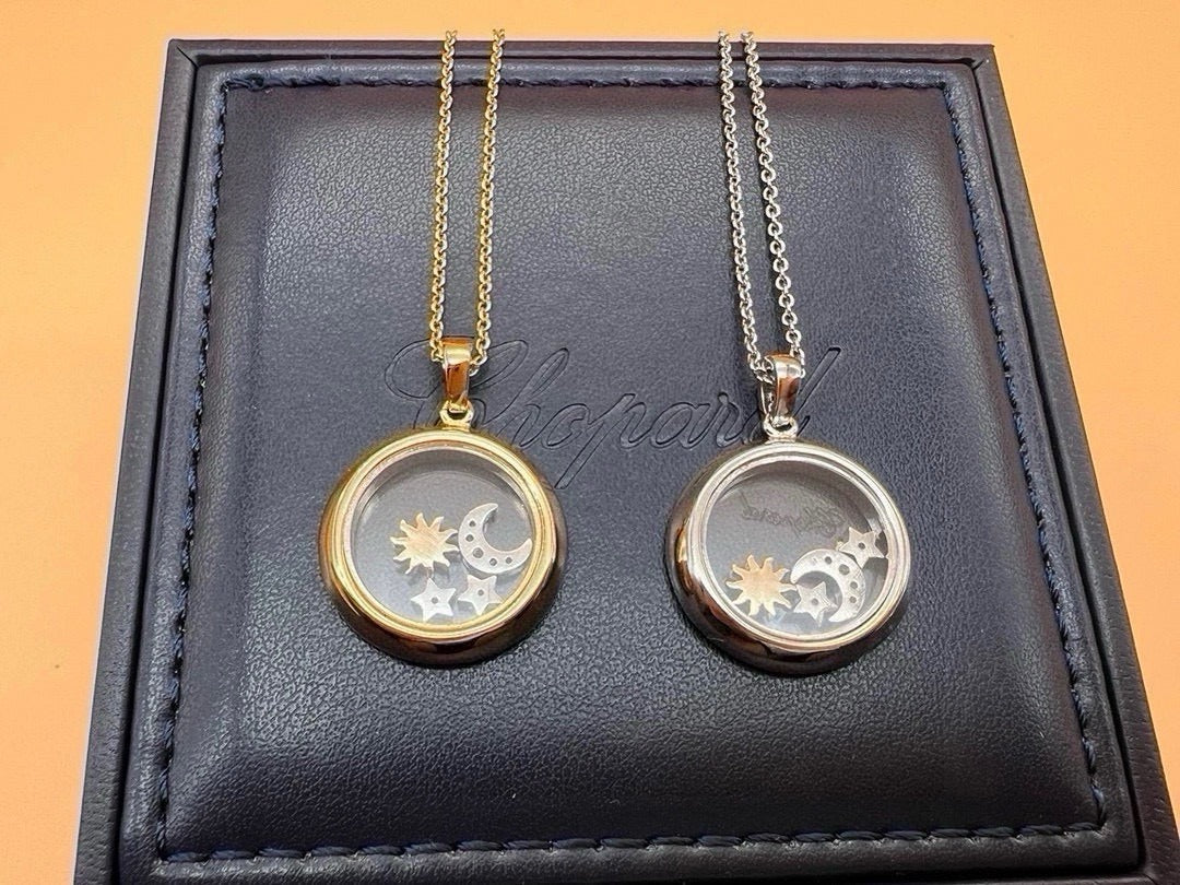 Unbranded Gold Star Necklace