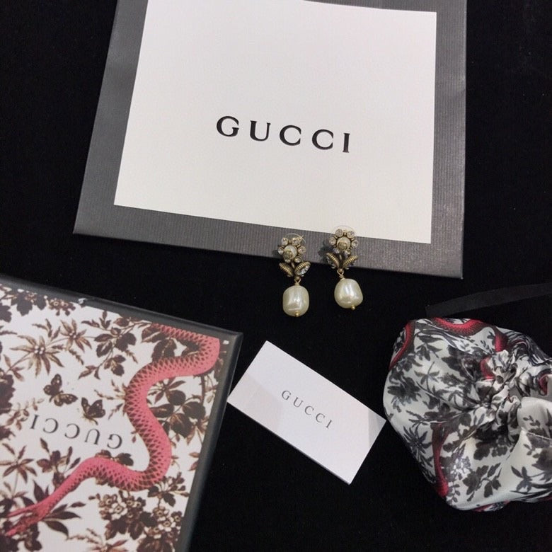 Gucci Sterling Silver Pearl Earrings