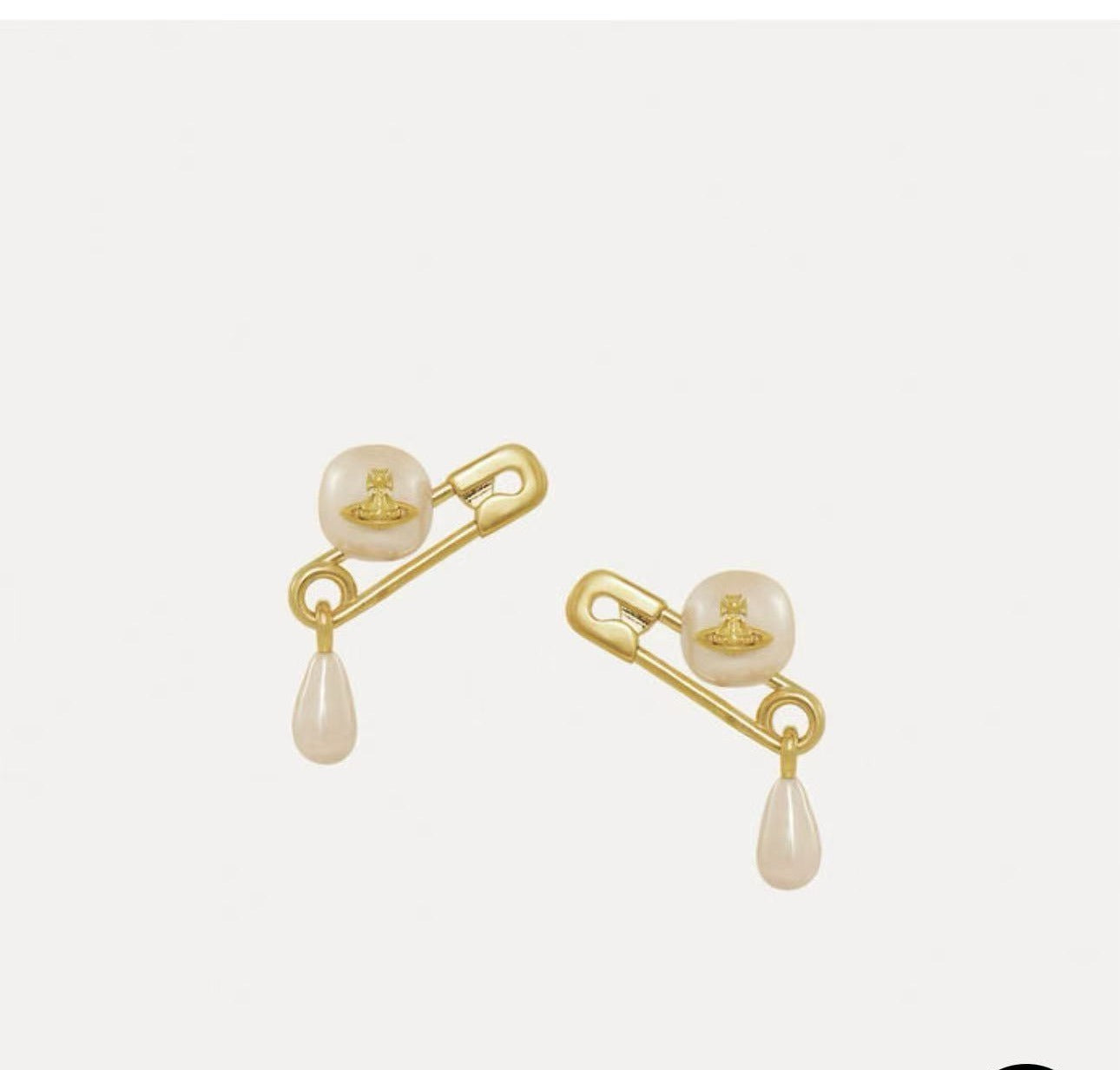 Vivienne Westwood Pearl Jewelry Set