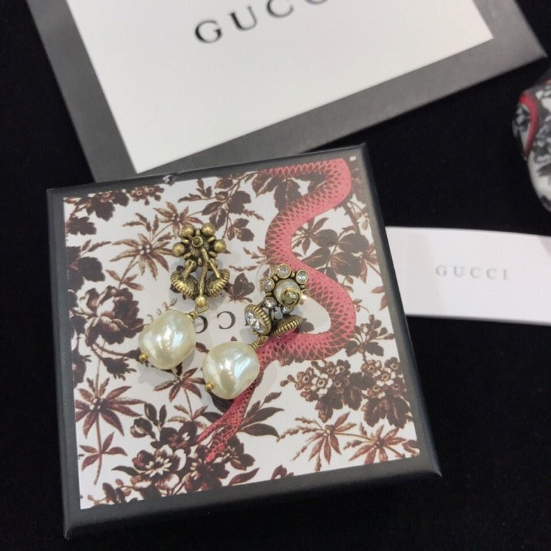Gucci Sterling Silver Pearl Earrings