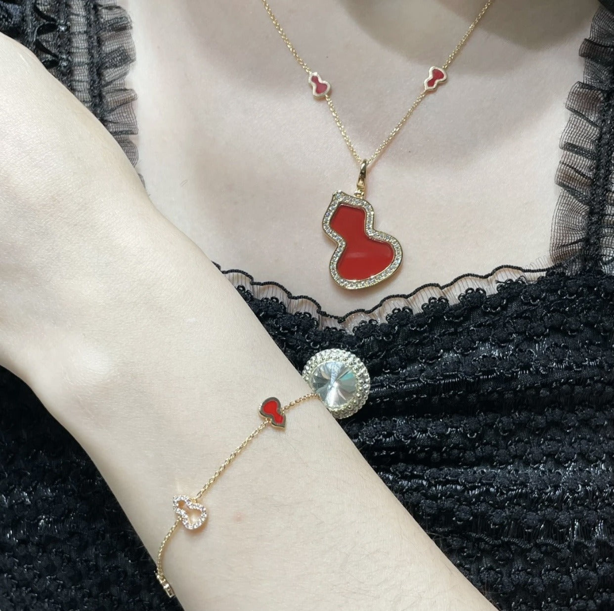 Qeelin Silver Brass Necklace