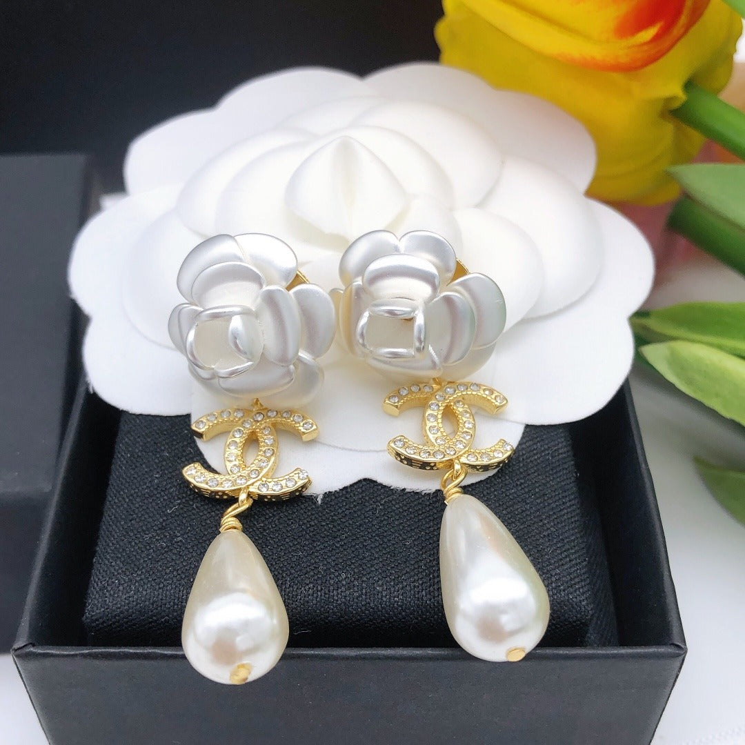 Chanel White Floral Earrings