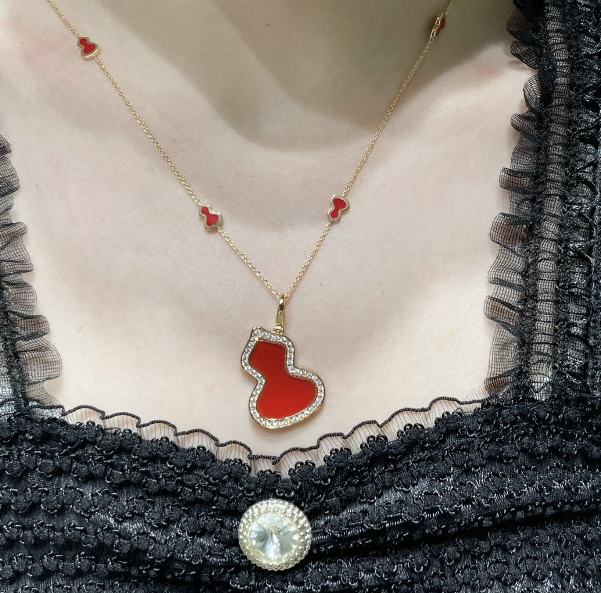 Qeelin Silver Brass Necklace